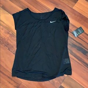 NWT Nike sheer workout top